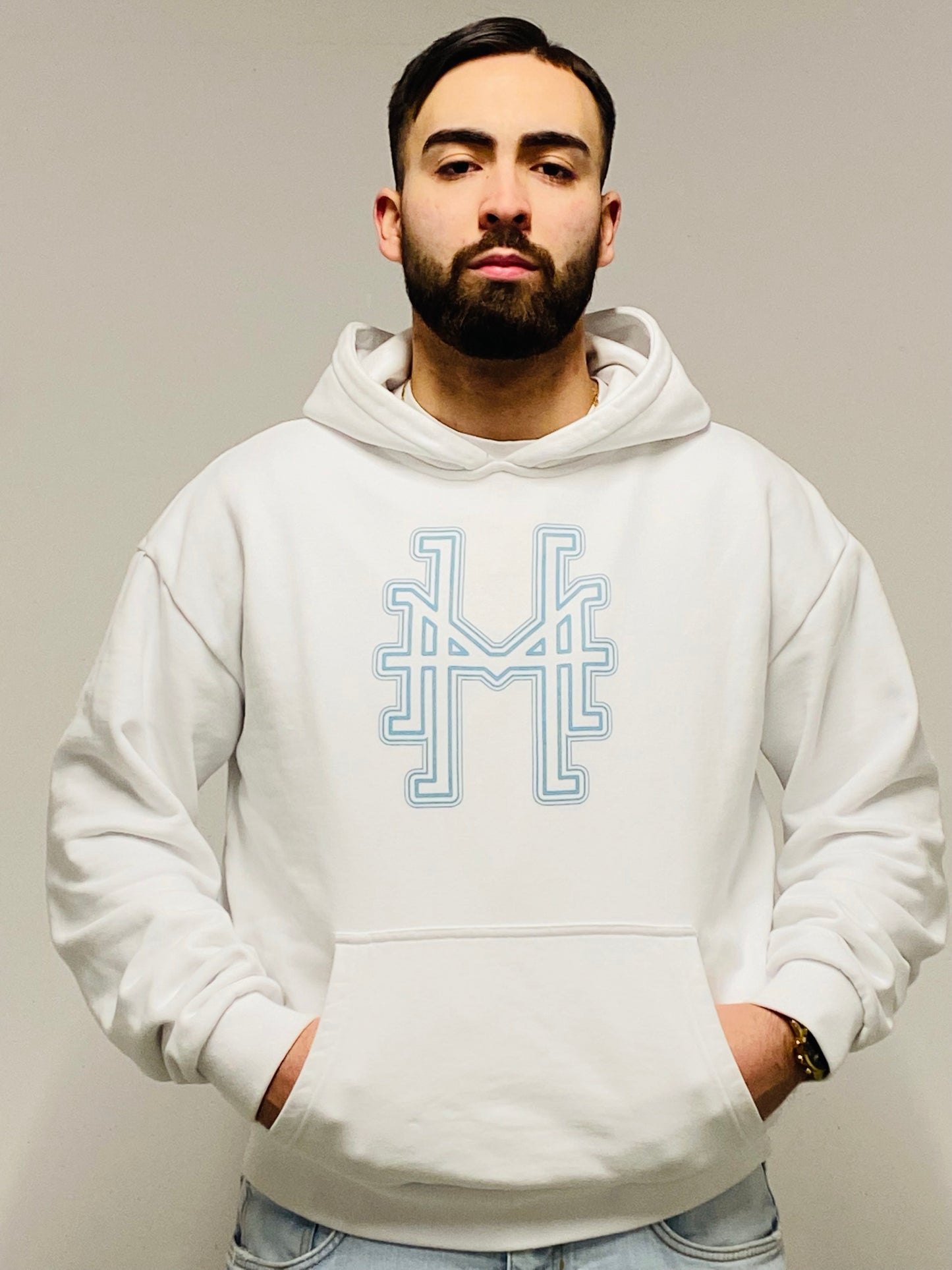MH "Echo" Oversized Hoodie in White/Babyblue