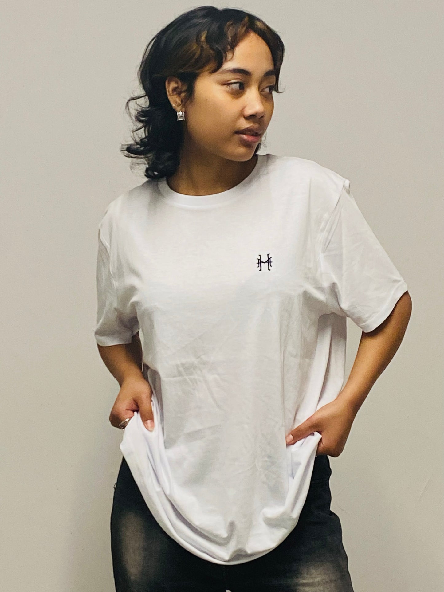 MH "Base-T" in White/Black